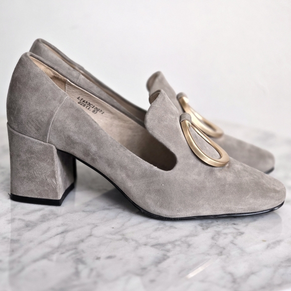 LUXURY REBEL 2.5 Inch Heeled Gray Suede Loafers with Gold Accent Size US 5.5 EUC - Picture 6 of 12